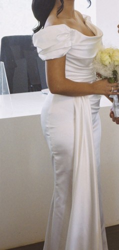 Elegantes cremeweißes